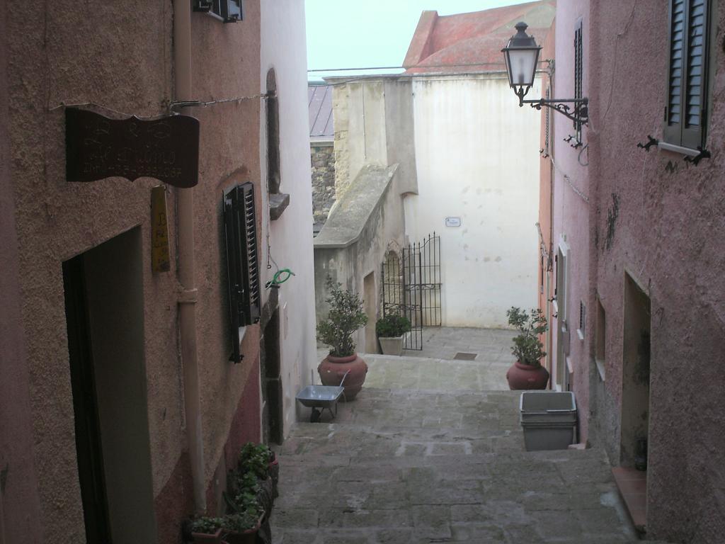 B&B Al Duomo Carrela Di Ghjeja Castelsardo Extérieur photo
