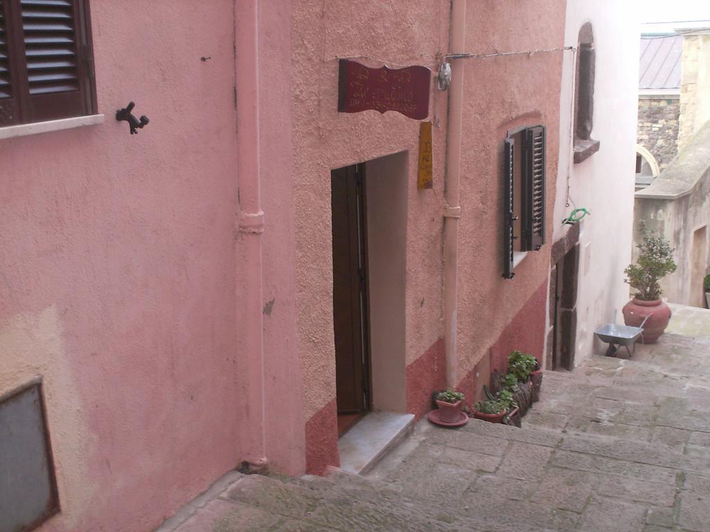 B&B Al Duomo Carrela Di Ghjeja Castelsardo Extérieur photo